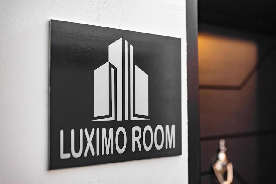 Luximo Room Veliko Tarnovo Luaran gambar